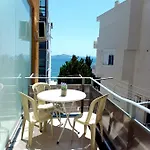 Blue Sarandë